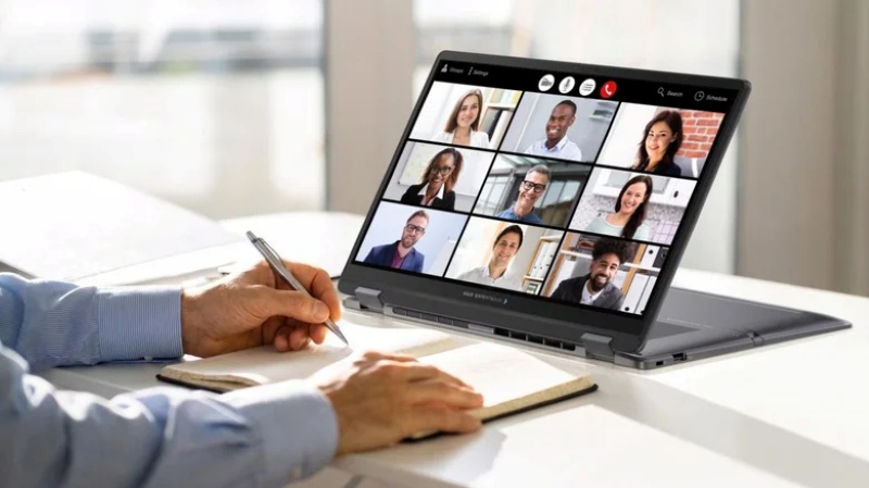 لپ‌تاپ ایسوس ExpertBook B5 Flip G2 با وزن 2.9 پوند و صفحه نمایش لمسی 360 درجه