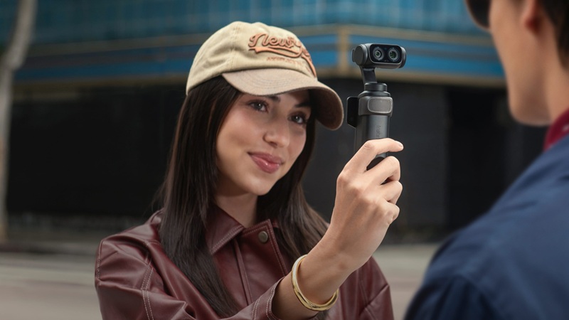 Insta360 Luna Ultra به رقابت با دوربین‌های گیمبال Osmo Pocket می‌رود