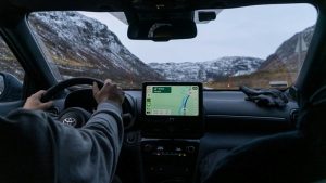 بزرگترین ارتقاء Android Auto برای گوگل مپس به کاربران بیشتری می‌رسد