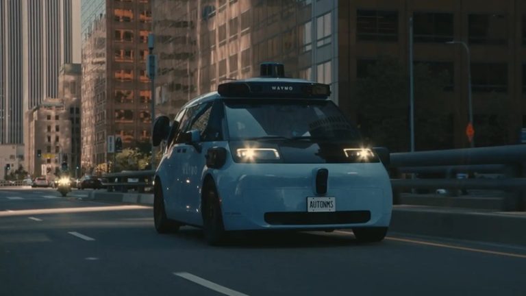 گوگل دستیار هوش مصنوعی Gemini را به خودروهای خودران Waymo Ojai آورد