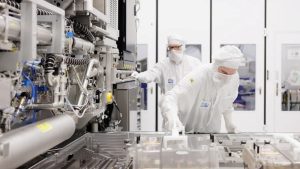 سامسونگ و TSMC امیدوارند ماشین‌های جدید ASML به رفع کمبود تراشه کمک کنند