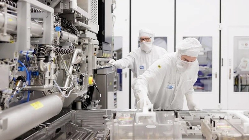 سامسونگ و TSMC امیدوارند ماشین‌های جدید ASML به رفع کمبود تراشه کمک کنند