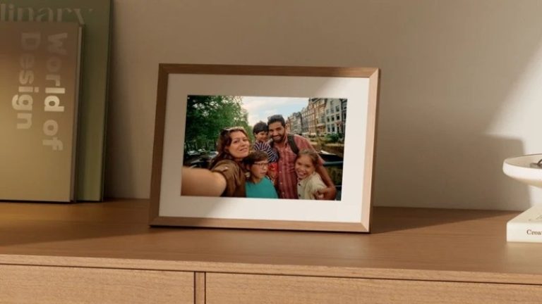 آمازون با Echo Show جدید، قاب عکس دیجیتال را به خانه هوشمند می‌آورد