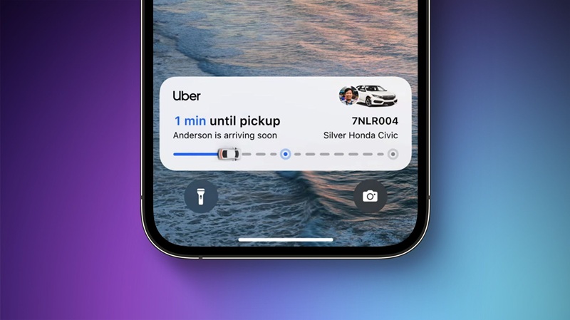 چگونه Live Activities را در آیفون و CarPlay فعال کنیم؟